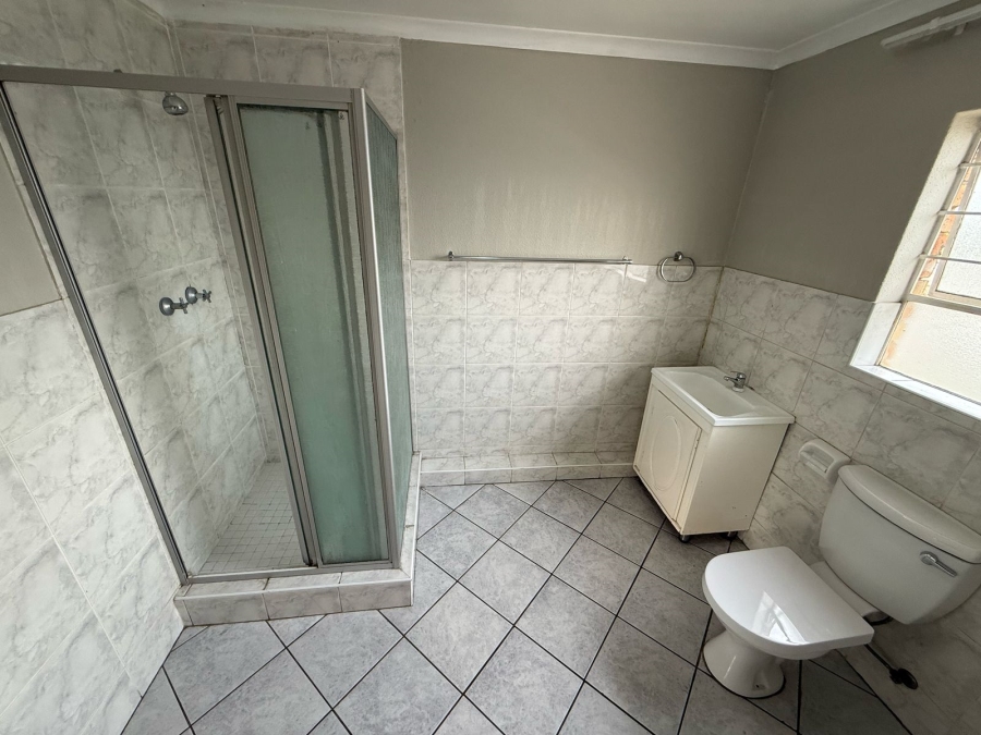 2 Bedroom Property for Sale in Liefde en Vrede Gauteng