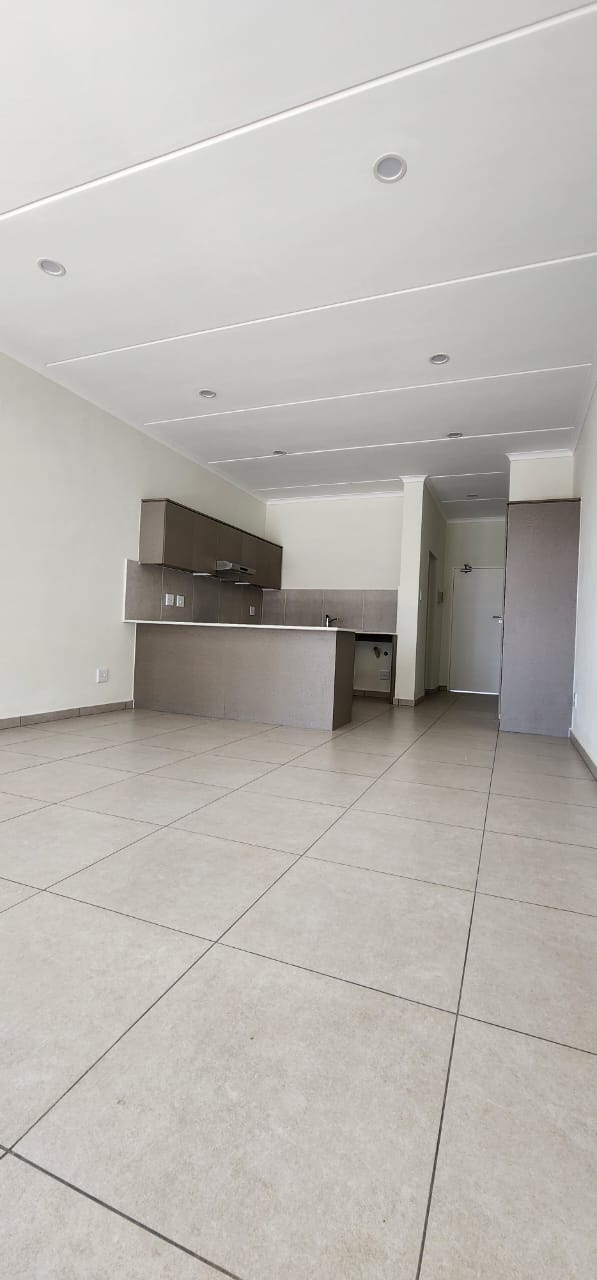 To Let 2 Bedroom Property for Rent in Greenstone Hill Gauteng
