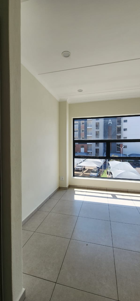 To Let 2 Bedroom Property for Rent in Greenstone Hill Gauteng
