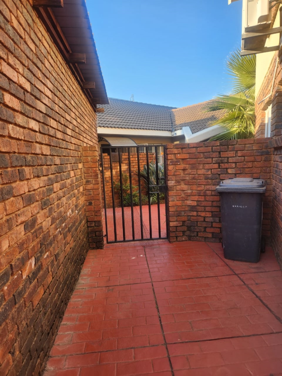3 Bedroom Property for Sale in Newlands Gauteng