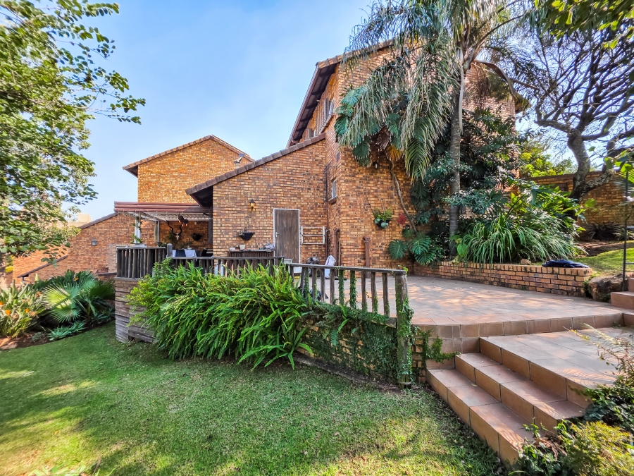 2 Bedroom Property for Sale in Faerie Glen Gauteng