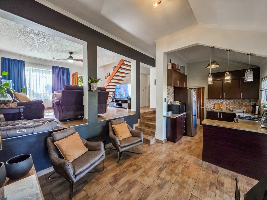 2 Bedroom Property for Sale in Faerie Glen Gauteng
