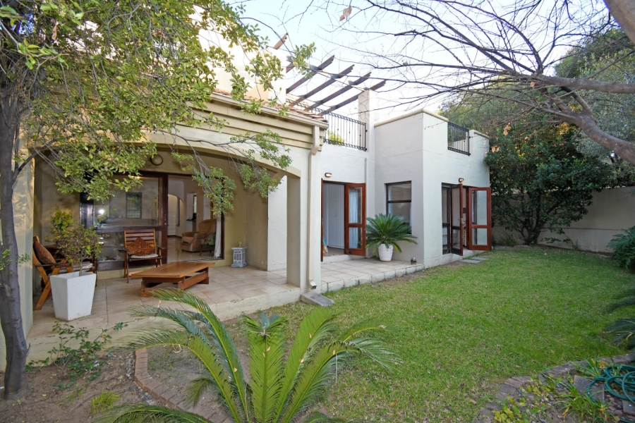 3 Bedroom Property for Sale in Lonehill Gauteng