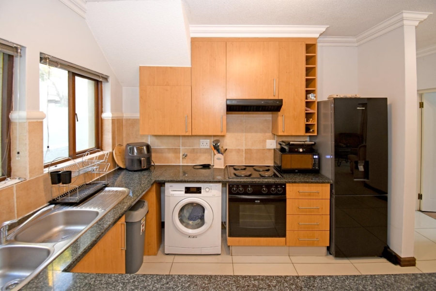 3 Bedroom Property for Sale in Lonehill Gauteng