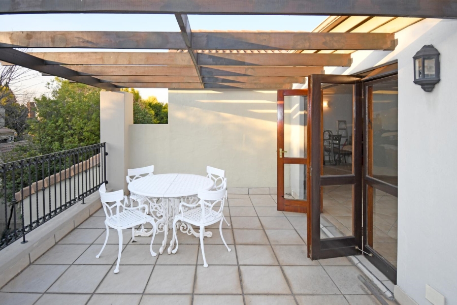 3 Bedroom Property for Sale in Lonehill Gauteng