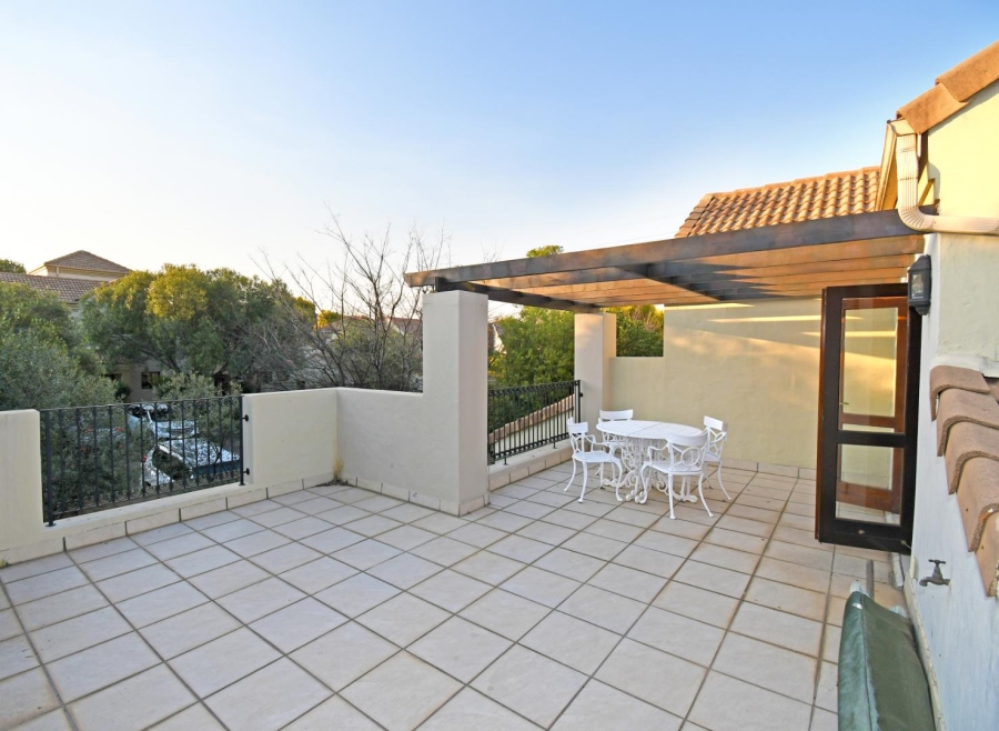 3 Bedroom Property for Sale in Lonehill Gauteng