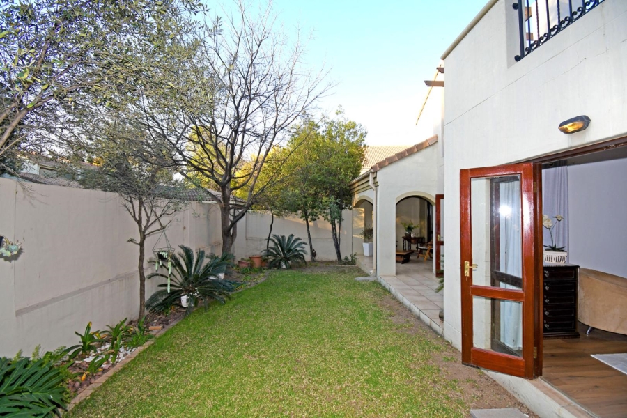 3 Bedroom Property for Sale in Lonehill Gauteng