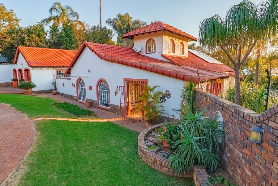 4 Bedroom Property for Sale in Waterkloof Glen Gauteng