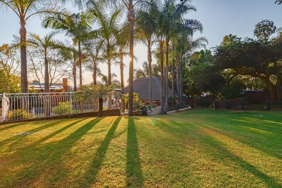 4 Bedroom Property for Sale in Waterkloof Glen Gauteng
