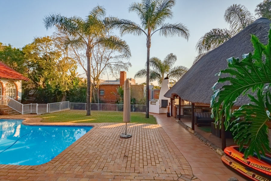 4 Bedroom Property for Sale in Waterkloof Glen Gauteng