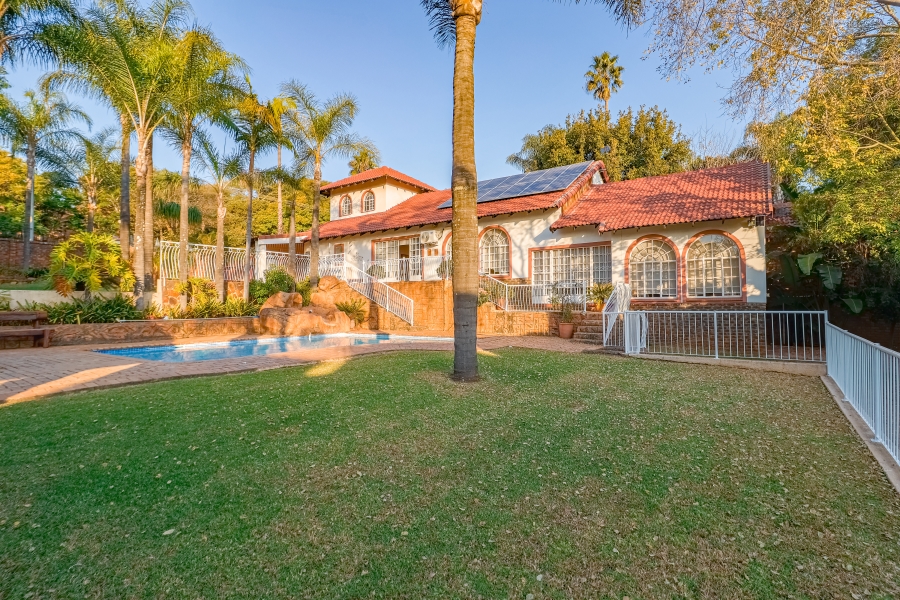 4 Bedroom Property for Sale in Waterkloof Glen Gauteng
