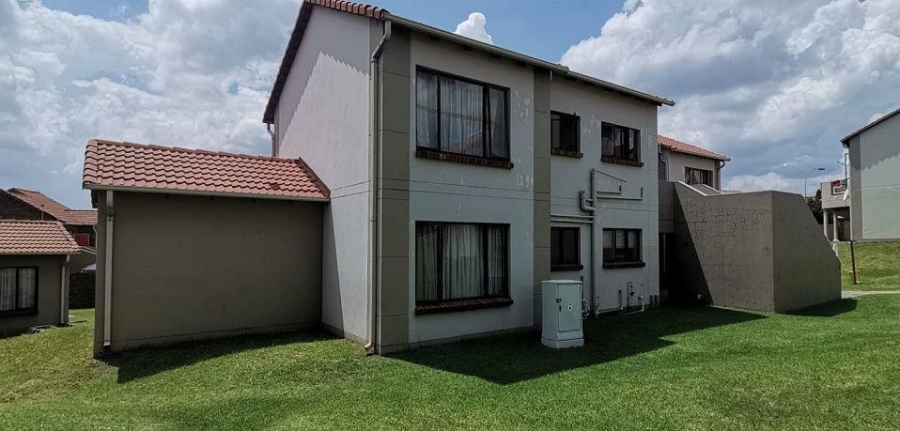 2 Bedroom Property for Sale in Mondeor Gauteng