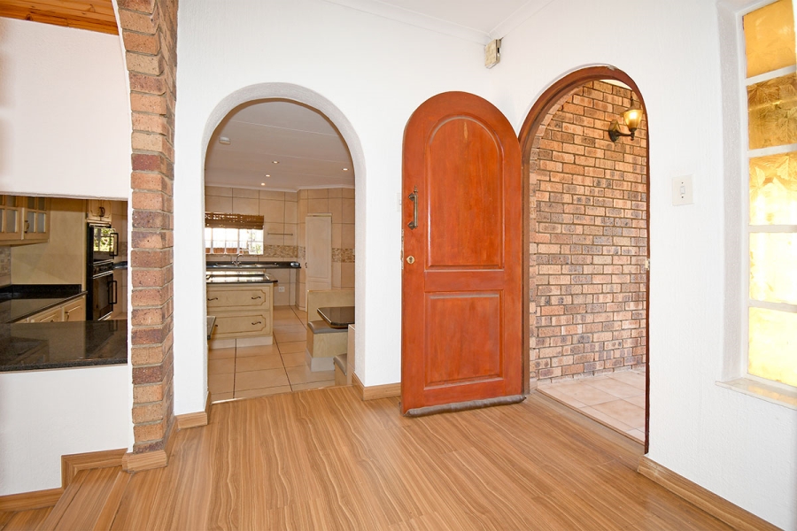 3 Bedroom Property for Sale in Olivedale Gauteng