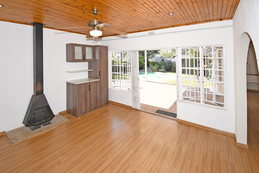 3 Bedroom Property for Sale in Olivedale Gauteng