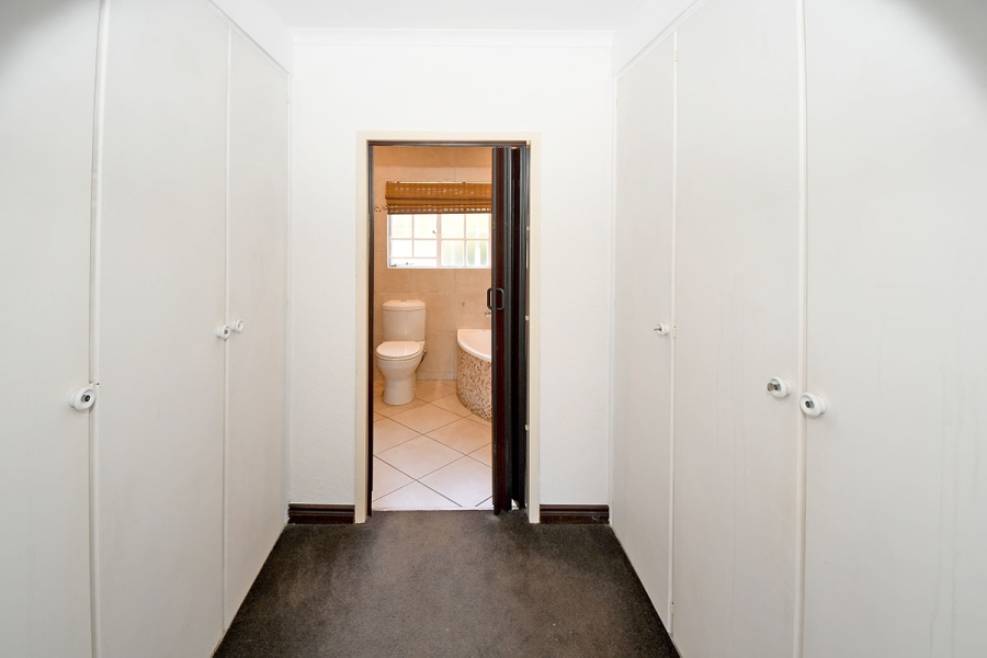 3 Bedroom Property for Sale in Olivedale Gauteng
