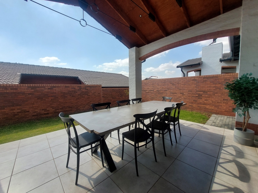 3 Bedroom Property for Sale in Six Fountains Residential Estate Gauteng