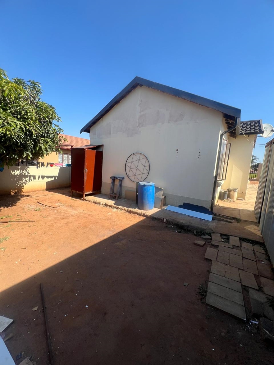 3 Bedroom Property for Sale in Atteridgeville Gauteng