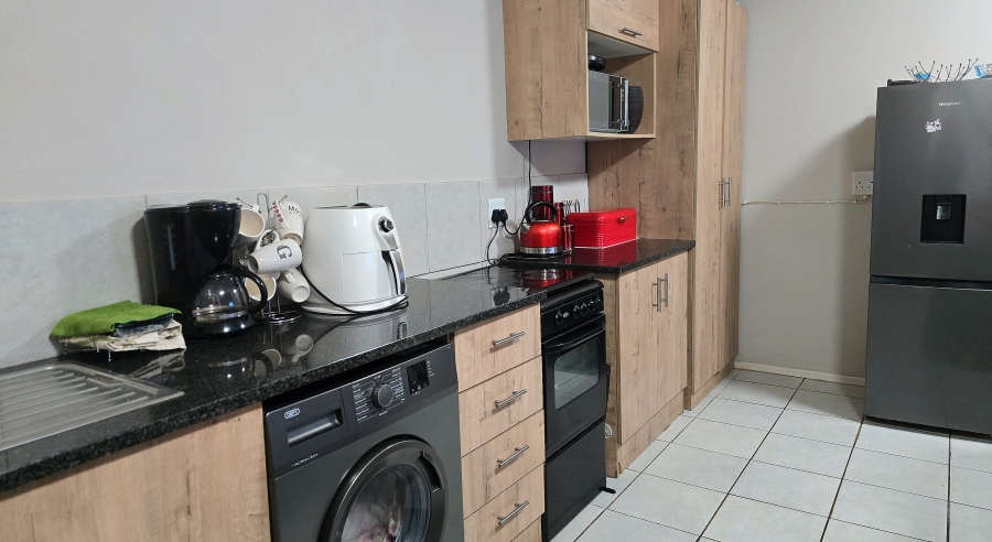 3 Bedroom Property for Sale in Kenleaf Gauteng