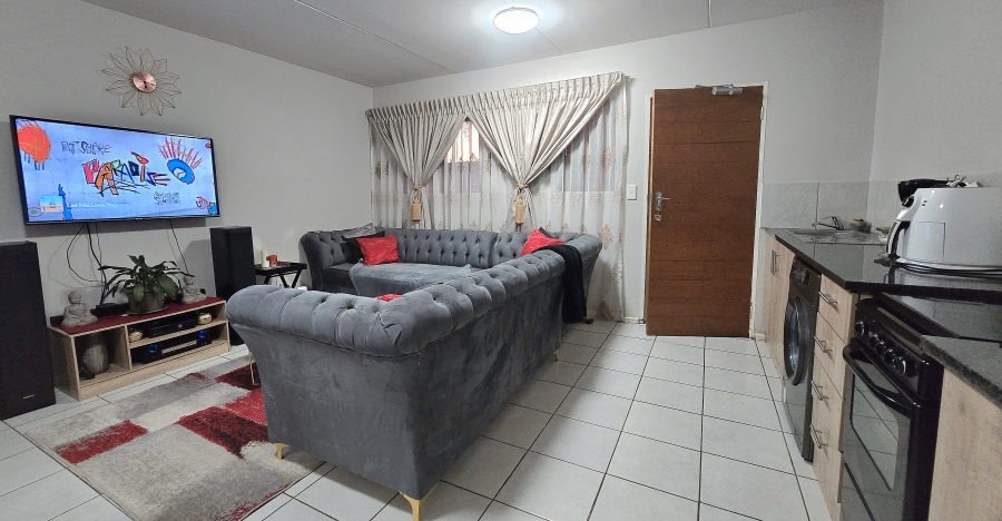 3 Bedroom Property for Sale in Kenleaf Gauteng