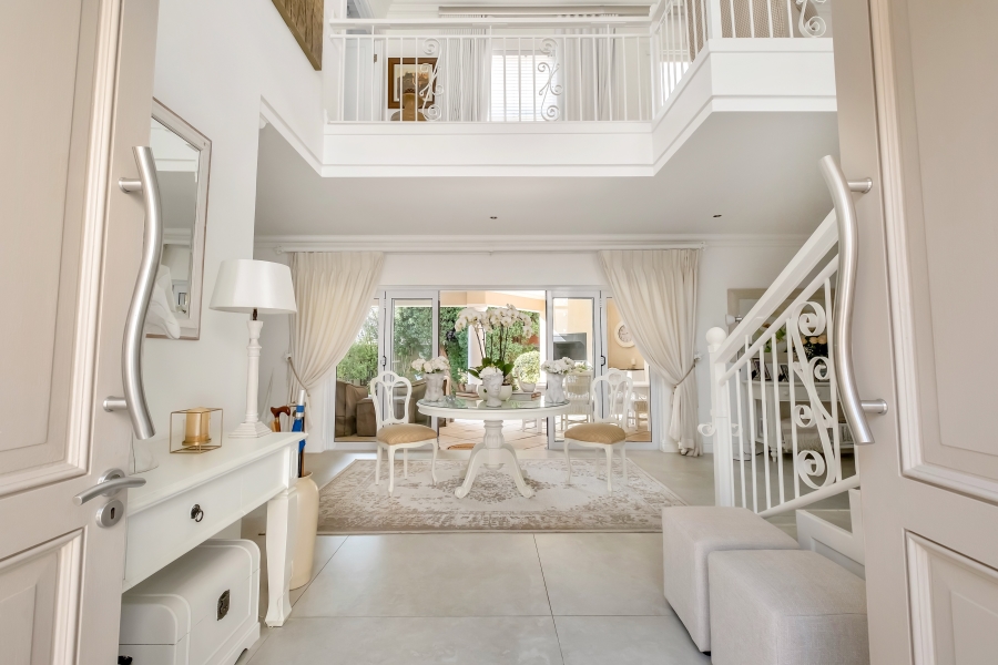 5 Bedroom Property for Sale in Bryanston Gauteng