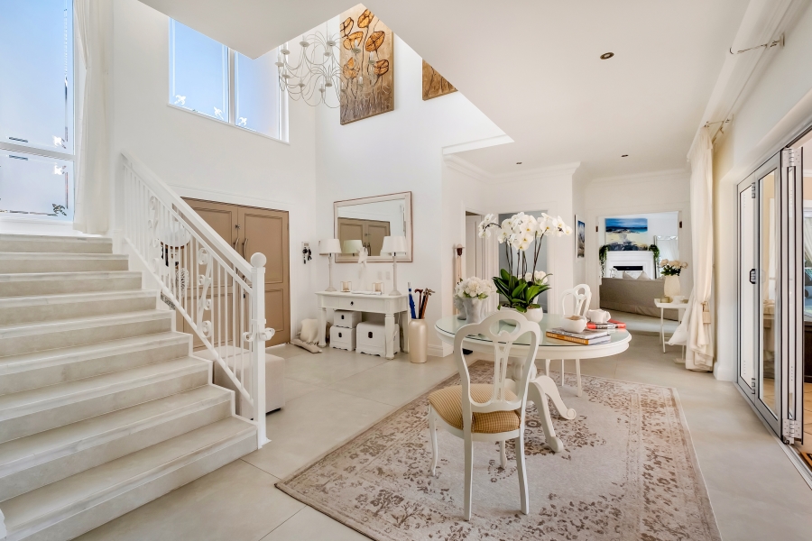 5 Bedroom Property for Sale in Bryanston Gauteng