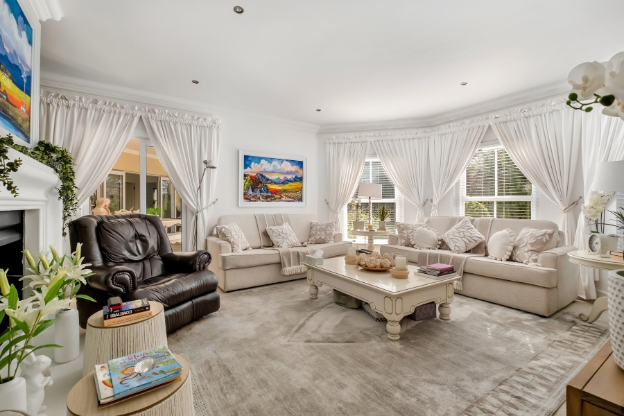 5 Bedroom Property for Sale in Bryanston Gauteng
