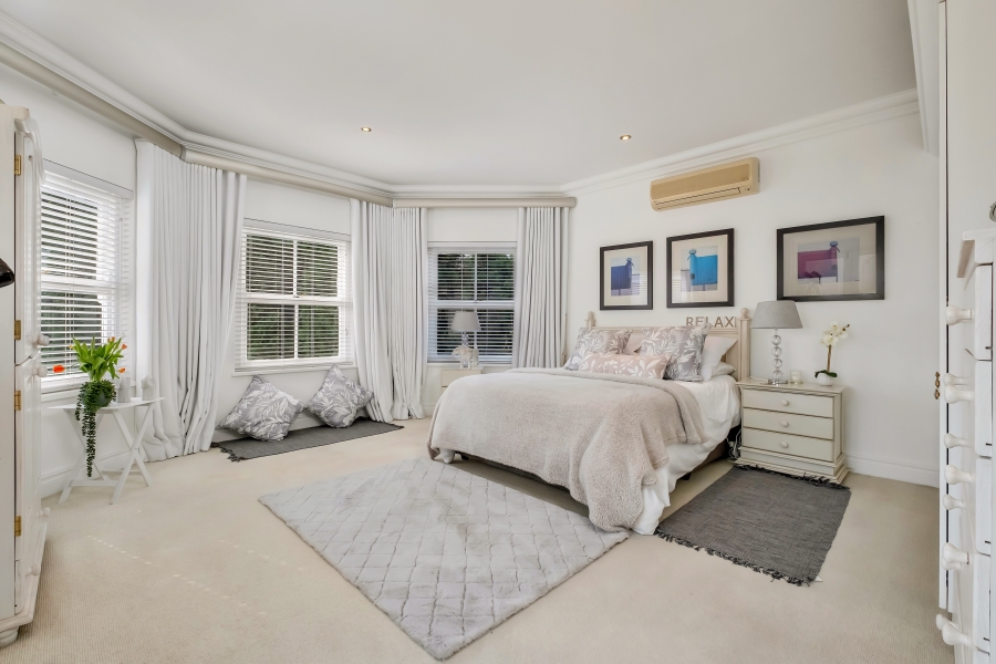 5 Bedroom Property for Sale in Bryanston Gauteng