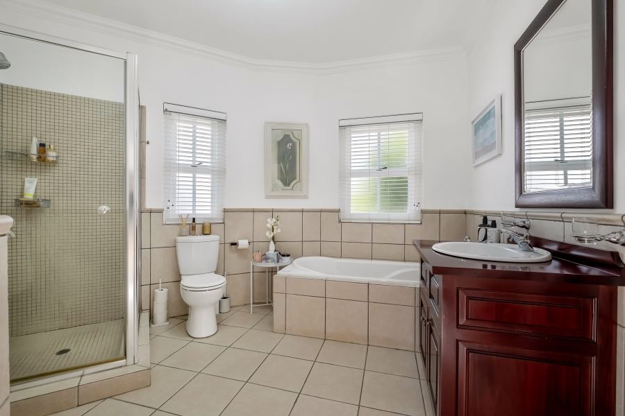 5 Bedroom Property for Sale in Bryanston Gauteng