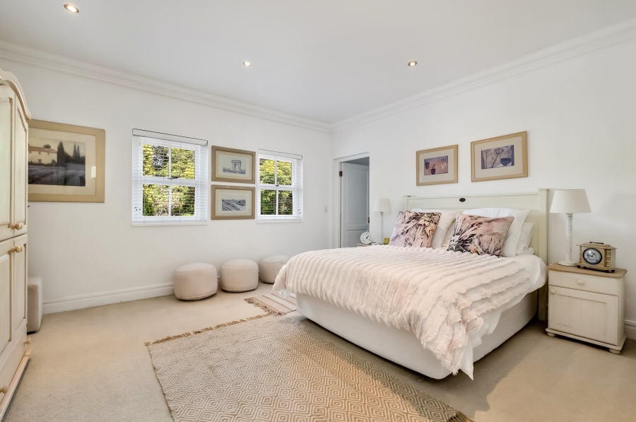 5 Bedroom Property for Sale in Bryanston Gauteng
