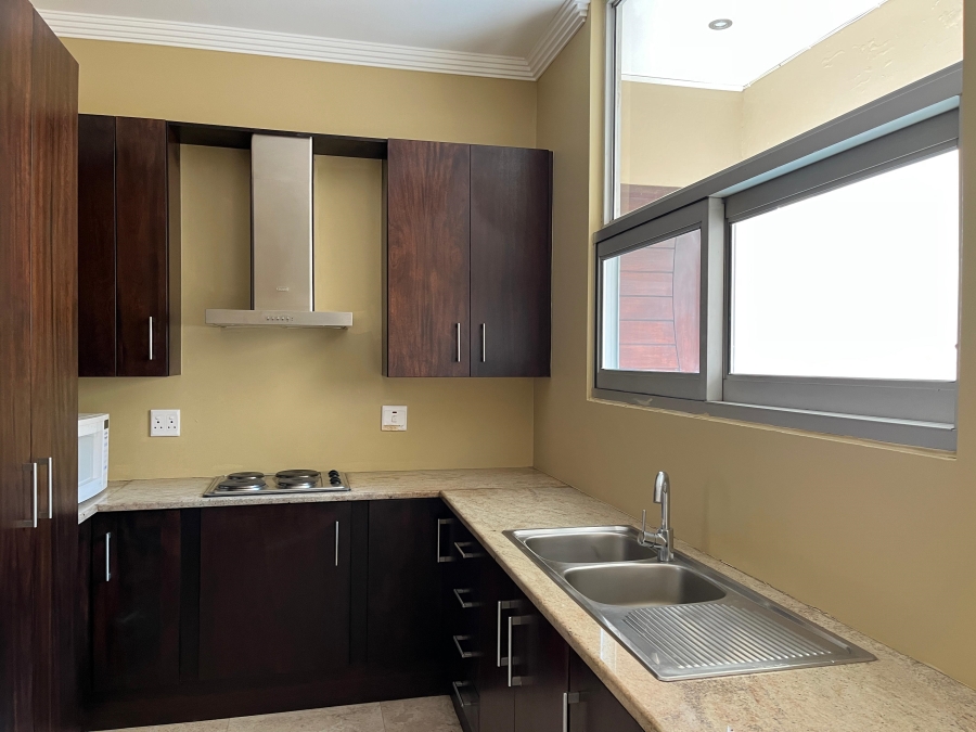 To Let 1 Bedroom Property for Rent in Emmarentia Gauteng
