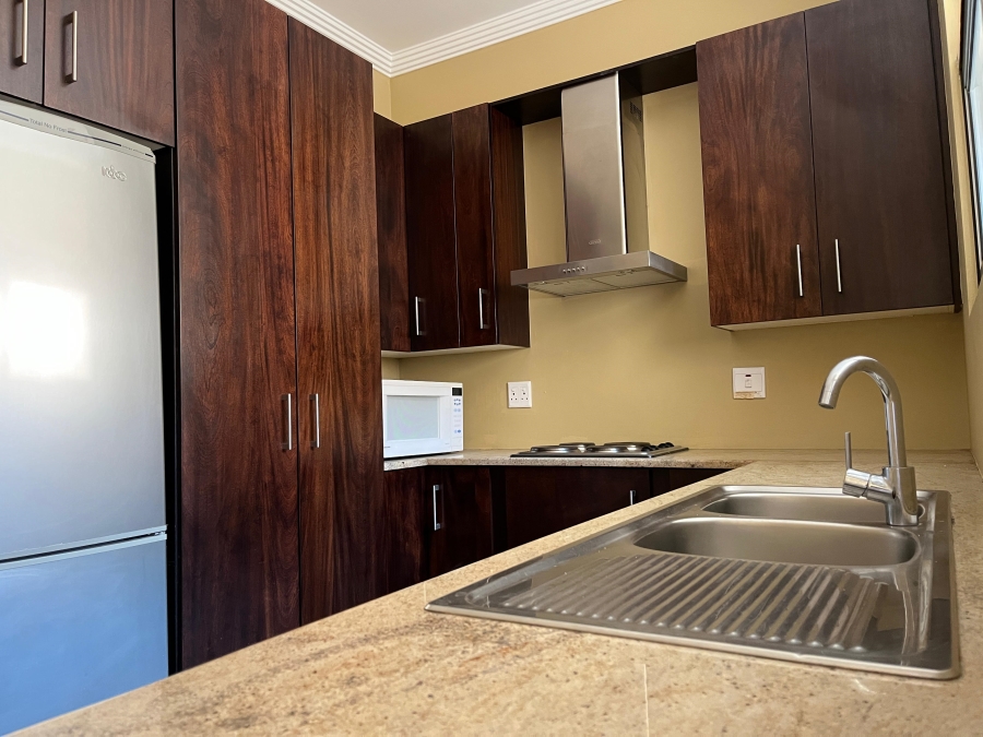 To Let 1 Bedroom Property for Rent in Emmarentia Gauteng
