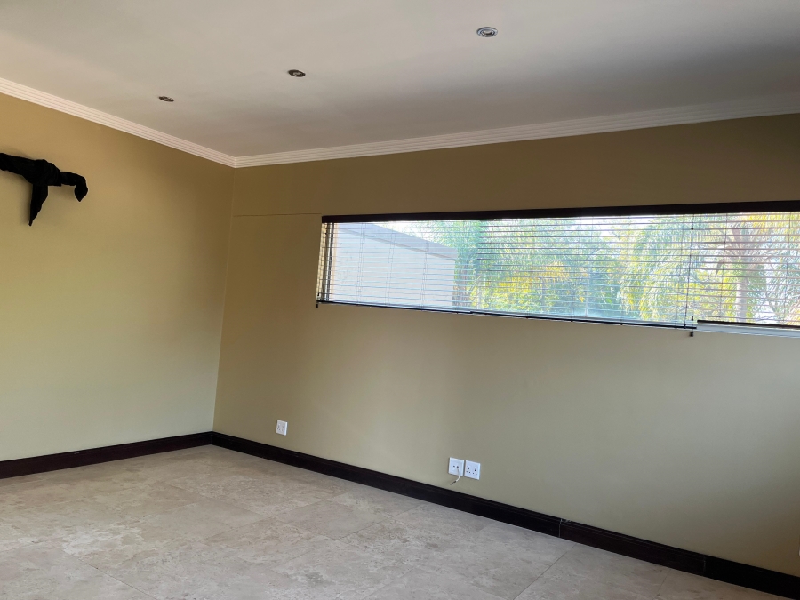To Let 1 Bedroom Property for Rent in Emmarentia Gauteng