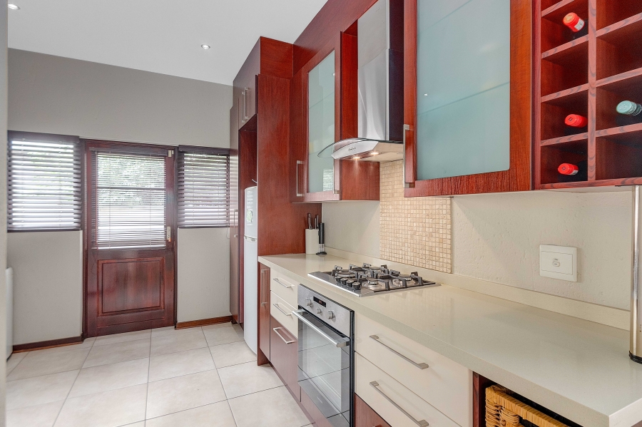 To Let 3 Bedroom Property for Rent in Broadacres Gauteng