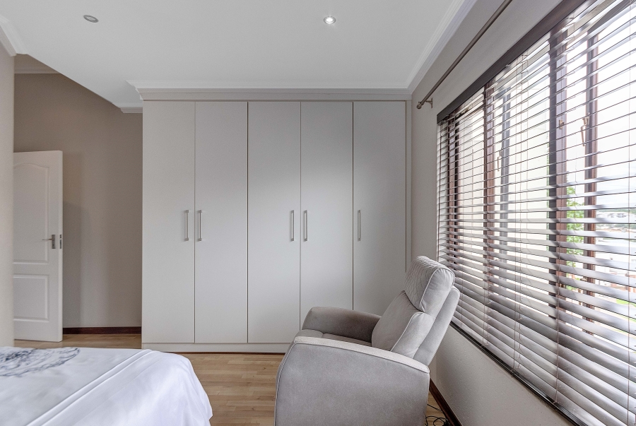To Let 3 Bedroom Property for Rent in Broadacres Gauteng