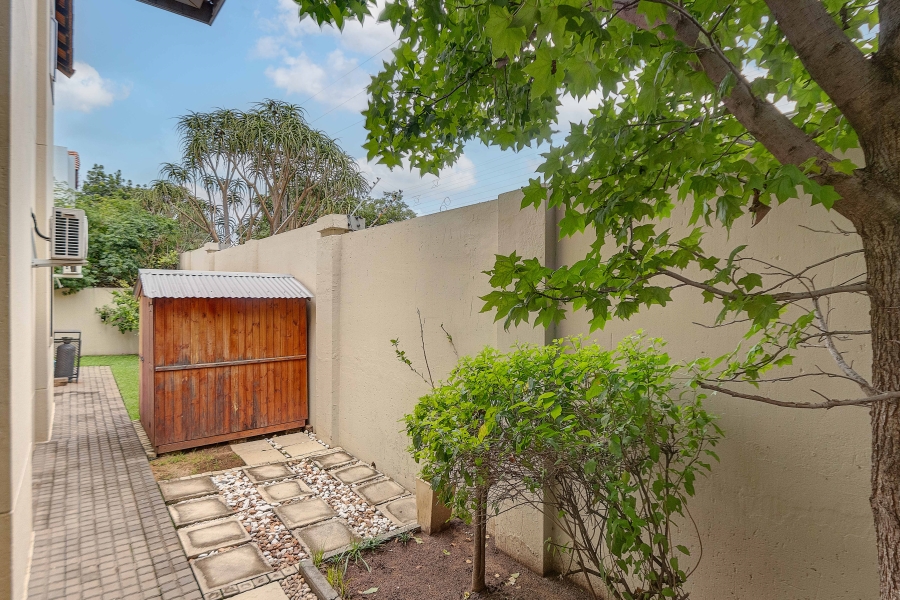 To Let 3 Bedroom Property for Rent in Broadacres Gauteng