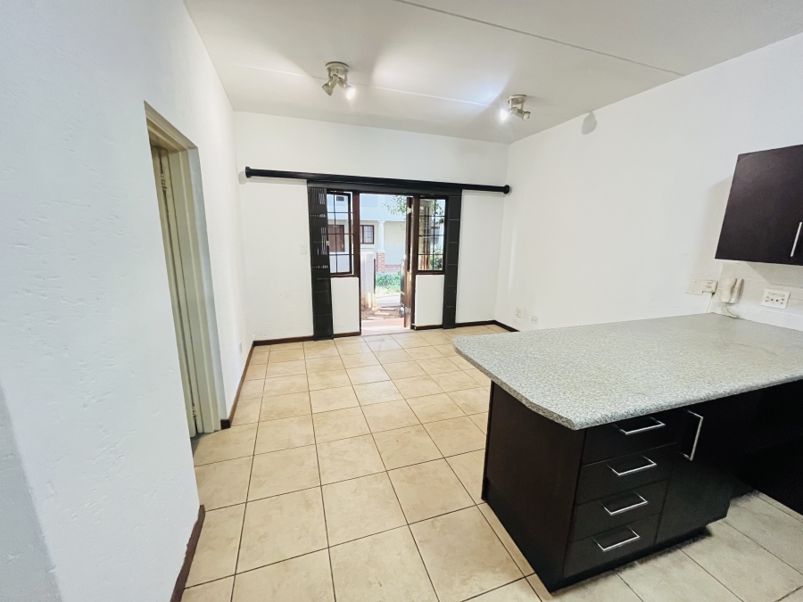 To Let 1 Bedroom Property for Rent in Paulshof Gauteng