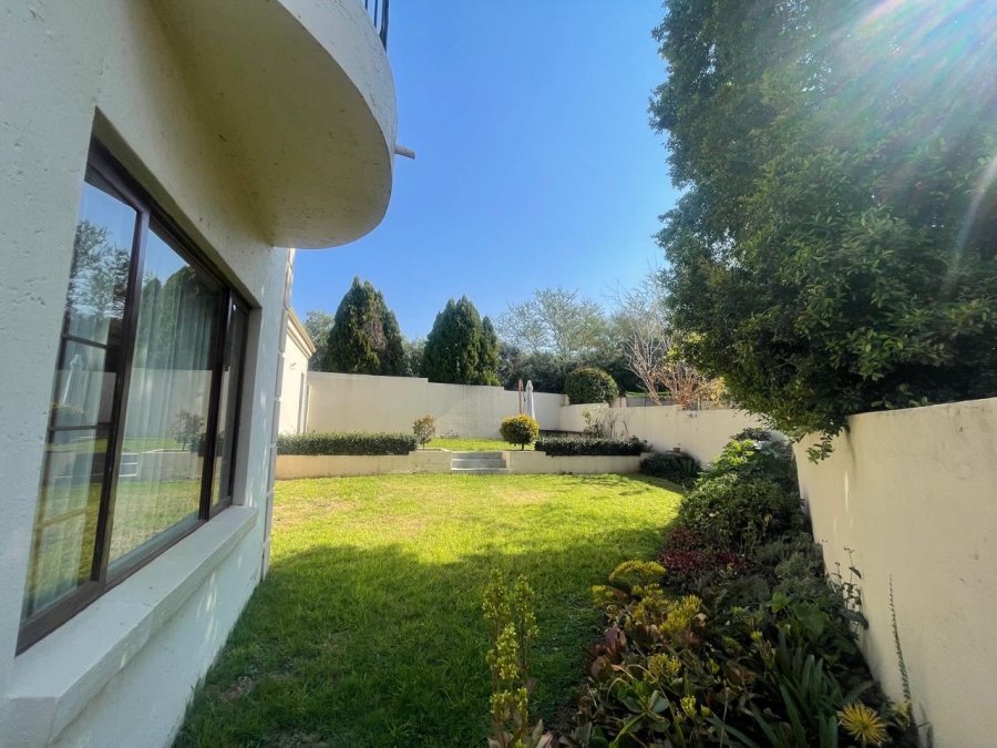 4 Bedroom Property for Sale in Broadacres Gauteng