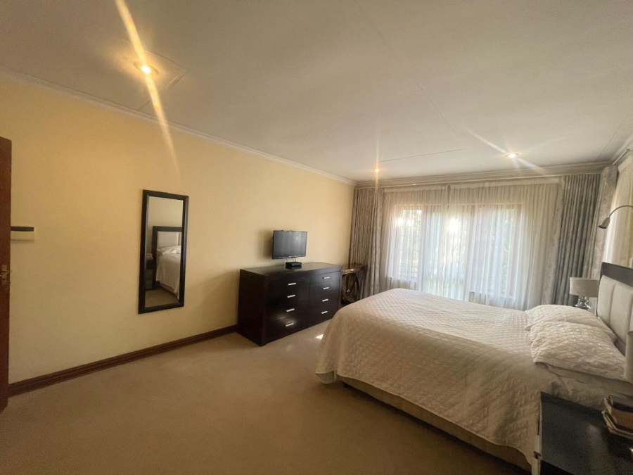 4 Bedroom Property for Sale in Broadacres Gauteng