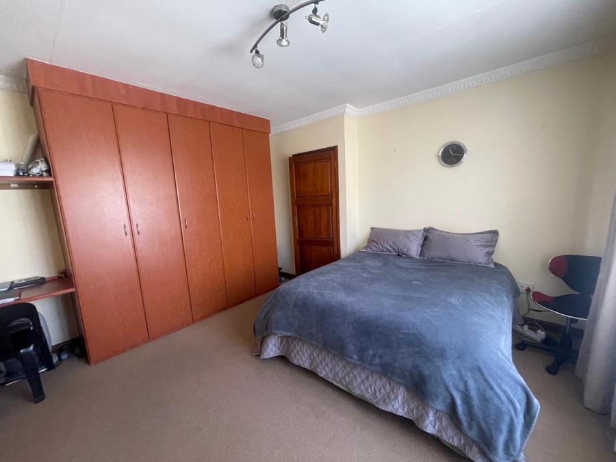 4 Bedroom Property for Sale in Broadacres Gauteng