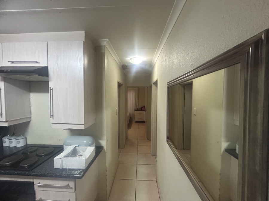 3 Bedroom Property for Sale in Soshanguve VV Gauteng
