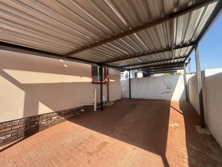 3 Bedroom Property for Sale in Amandasig Gauteng