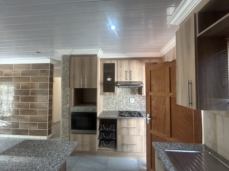 3 Bedroom Property for Sale in Amandasig Gauteng