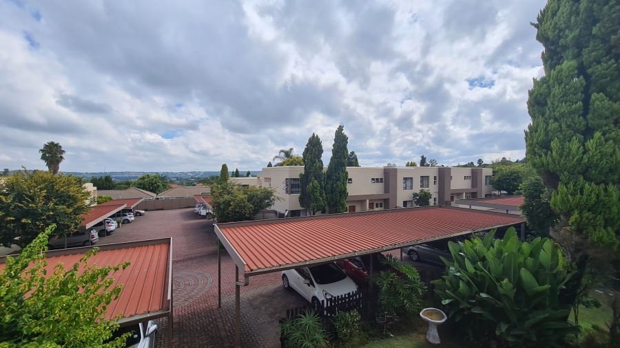 2 Bedroom Property for Sale in Sunninghill Gauteng