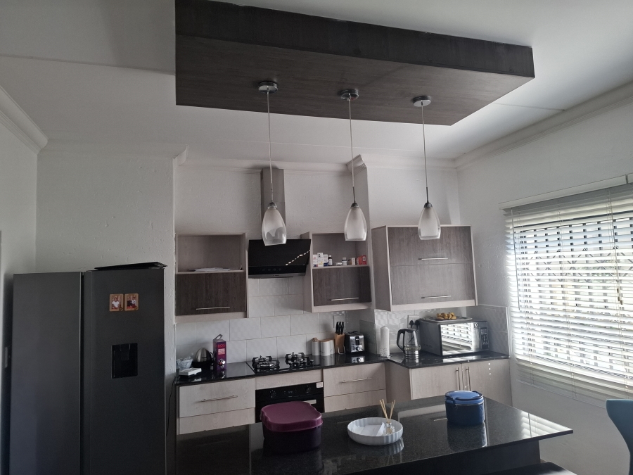 3 Bedroom Property for Sale in Terenure Gauteng