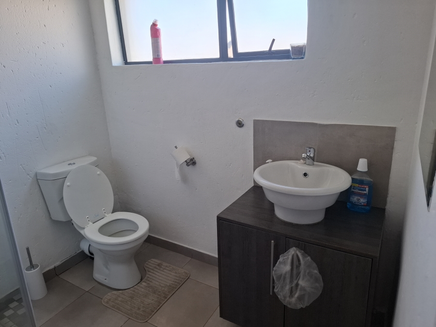 3 Bedroom Property for Sale in Terenure Gauteng
