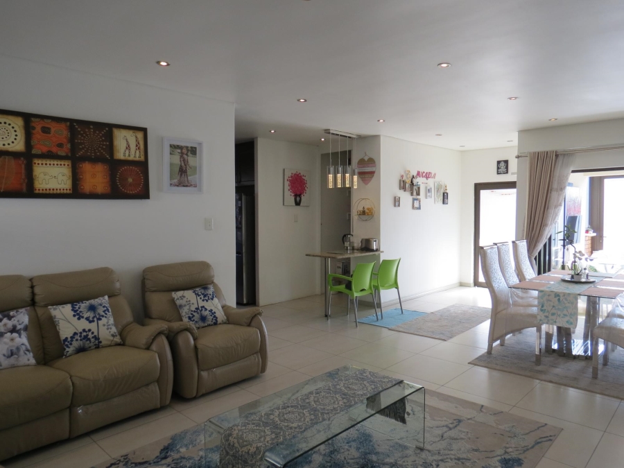 4 Bedroom Property for Sale in Greenstone Hill Gauteng