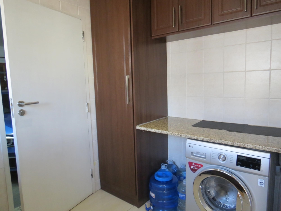 4 Bedroom Property for Sale in Greenstone Hill Gauteng