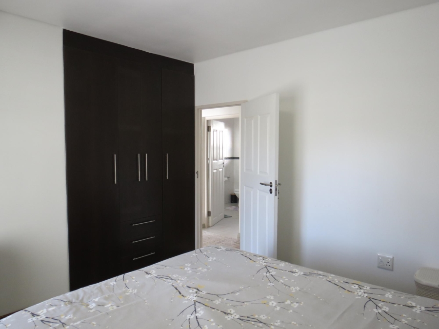 4 Bedroom Property for Sale in Greenstone Hill Gauteng