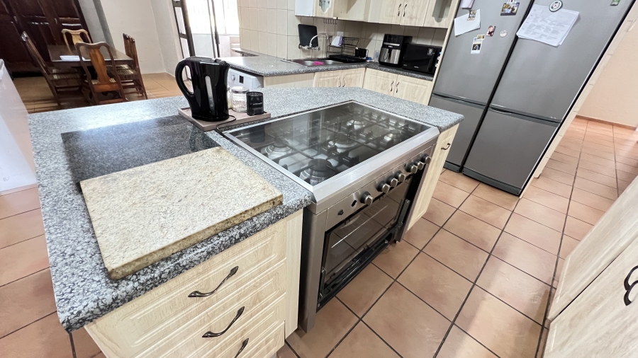 3 Bedroom Property for Sale in Rangeview Gauteng
