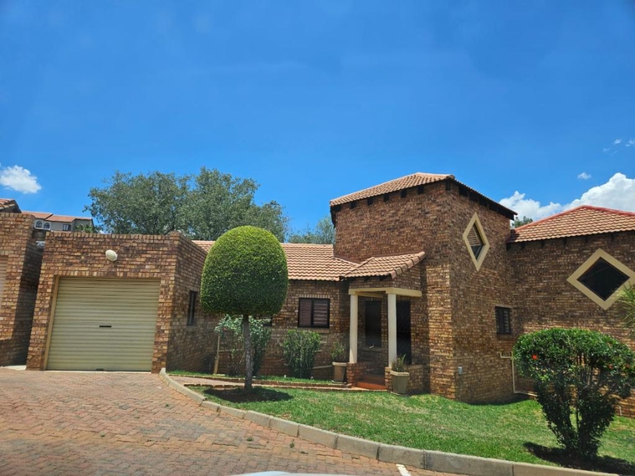 2 Bedroom Property for Sale in Winchester Hills Gauteng